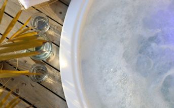 jacuzzi